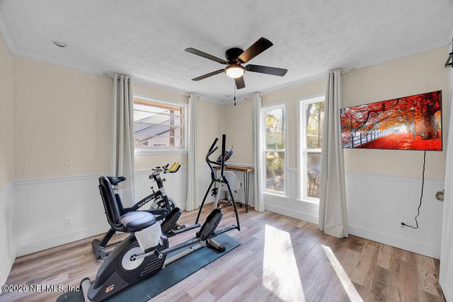 697 ARTHUR MOORE Drive, Green Cove Springs, FL 32043