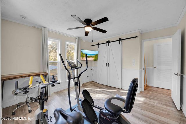 697 ARTHUR MOORE Drive, Green Cove Springs, FL 32043