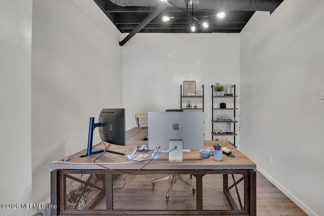 697 ARTHUR MOORE Drive, Green Cove Springs, FL 32043