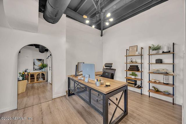 697 ARTHUR MOORE Drive, Green Cove Springs, FL 32043