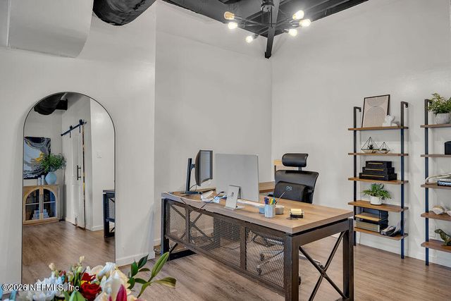 697 ARTHUR MOORE Drive, Green Cove Springs, FL 32043