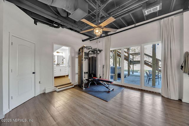 697 ARTHUR MOORE Drive, Green Cove Springs, FL 32043