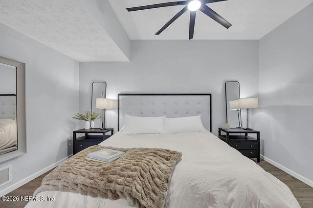 697 ARTHUR MOORE Drive, Green Cove Springs, FL 32043