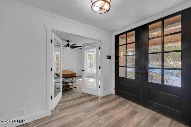 697 ARTHUR MOORE Drive, Green Cove Springs, FL 32043