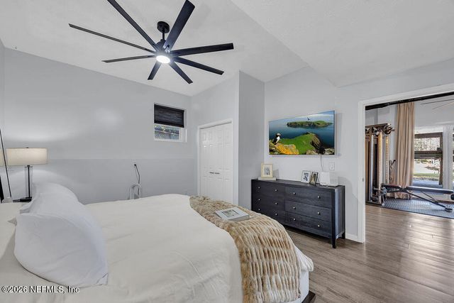 697 ARTHUR MOORE Drive, Green Cove Springs, FL 32043