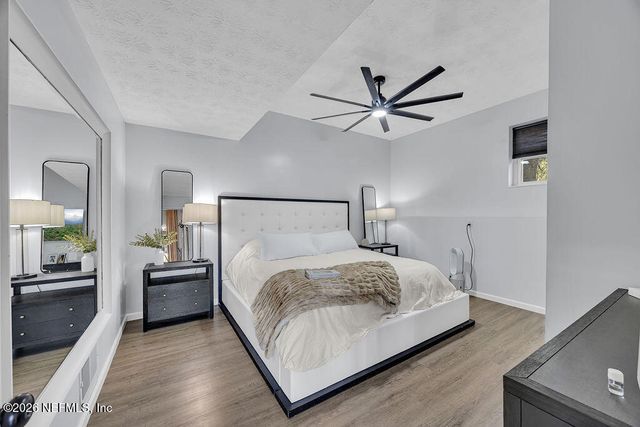 697 ARTHUR MOORE Drive, Green Cove Springs, FL 32043