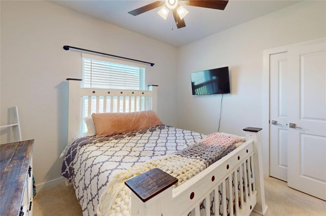 11206 Youngquist Drive, Mont Belvieu, TX 77535