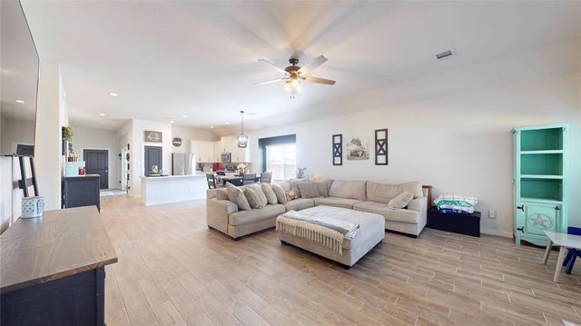 11206 Youngquist Drive, Mont Belvieu, TX 77535