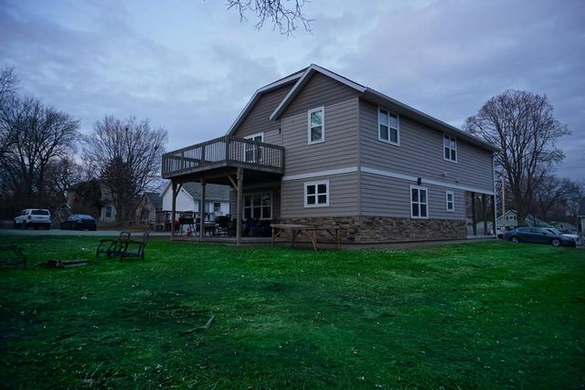 534 S Gault STREET, Whitewater, WI 53190