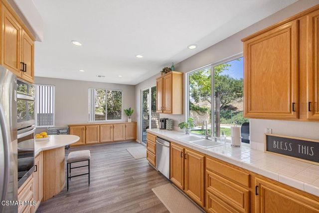 4445 Camino De Las Estrellas, Newbury Park, CA 91320