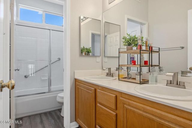 4445 Camino De Las Estrellas, Newbury Park, CA 91320