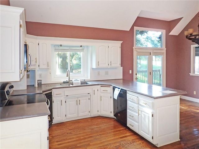 6400 Crysler Court, Kansas City, MO 64133