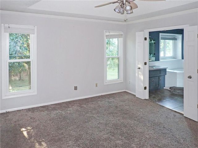 6400 Crysler Court, Kansas City, MO 64133