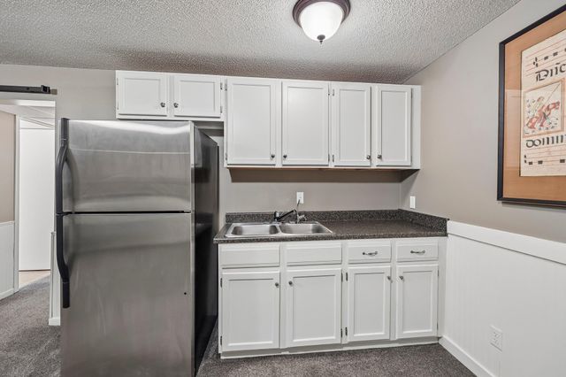 6074 Ridgewood Road, Mound, MN 55364