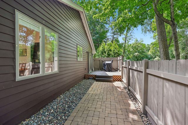 6074 Ridgewood Road, Mound, MN 55364