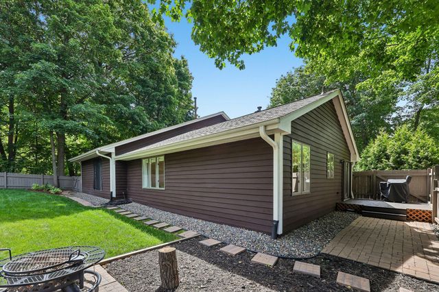 6074 Ridgewood Road, Mound, MN 55364