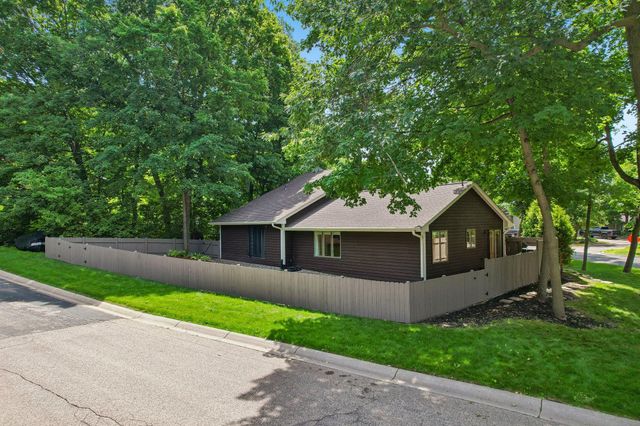 6074 Ridgewood Road, Mound, MN 55364