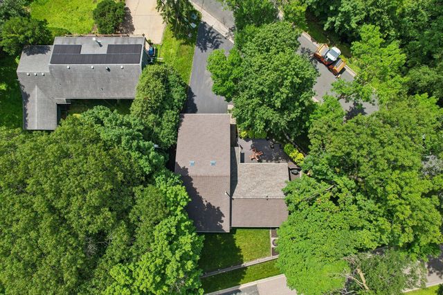 6074 Ridgewood Road, Mound, MN 55364