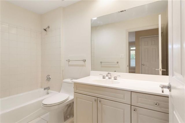 50 Biscayne Drive 1105, Atlanta, GA 30309