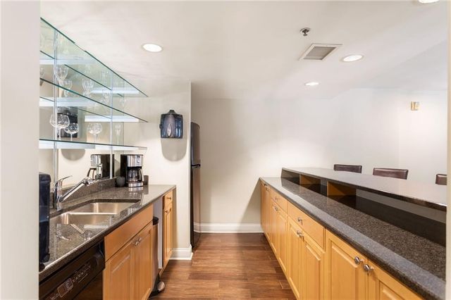 50 Biscayne Drive 1105, Atlanta, GA 30309