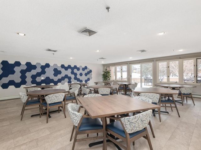 14601 Atrium Way 332, Minnetonka, MN 55345