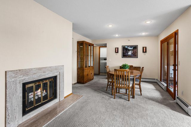 14601 Atrium Way 332, Minnetonka, MN 55345