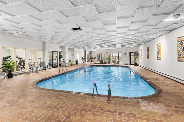 14601 Atrium Way 332, Minnetonka, MN 55345