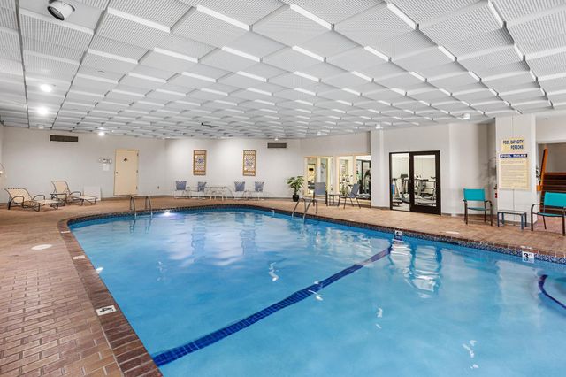 14601 Atrium Way 332, Minnetonka, MN 55345