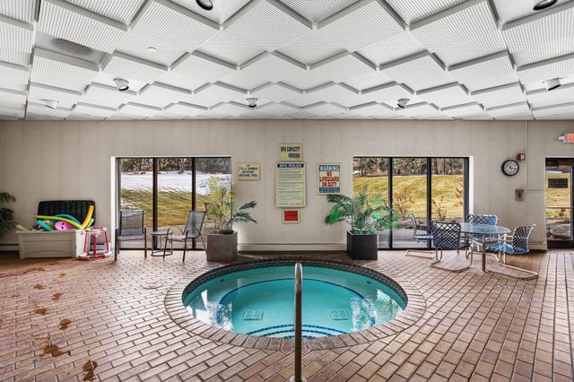 14601 Atrium Way 332, Minnetonka, MN 55345