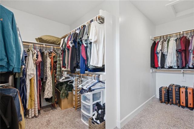 8612 N Farley Avenue, Kansas City, MO 64157