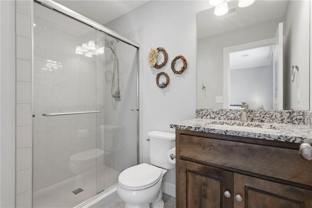 8612 N Farley Avenue, Kansas City, MO 64157