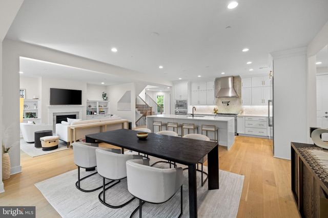 9501 WILDOAK DR, Bethesda, MD 20814