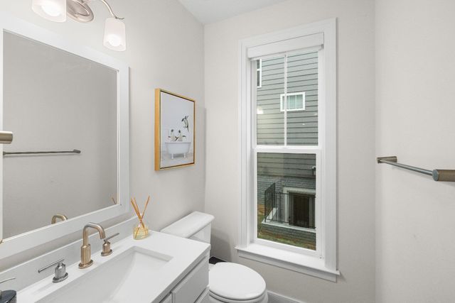 9501 WILDOAK DR, Bethesda, MD 20814