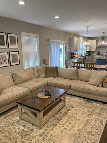 1957 Hickory Drive, Hobart, IN 46342