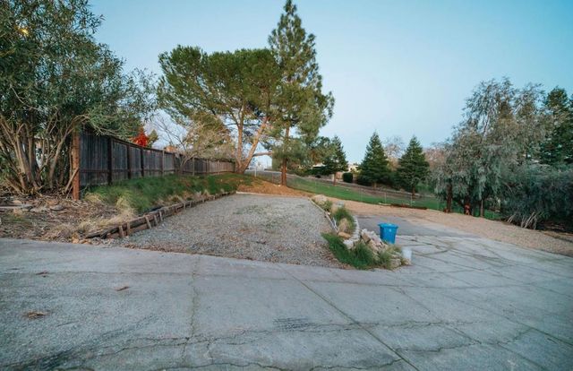 150 Acacia Ave, Oroville, CA 95966