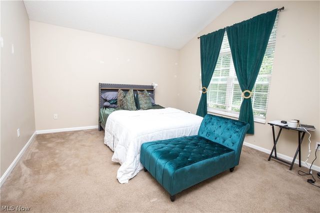 2611 Canvasback Circle, Akron, OH 44319