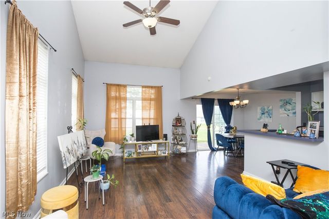 2611 Canvasback Circle, Akron, OH 44319