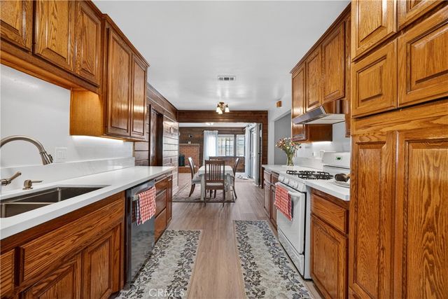 2056 W Random, Anaheim, CA 92804