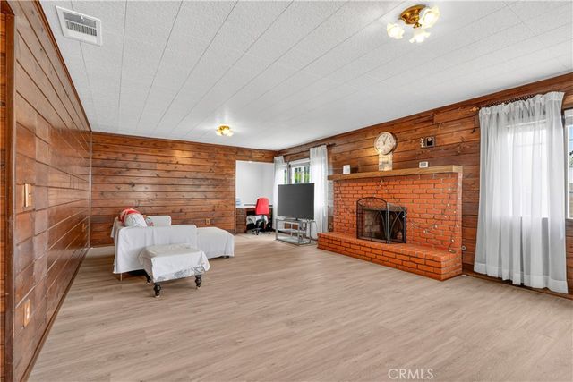 2056 W Random, Anaheim, CA 92804