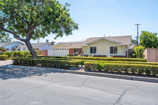 2056 W Random, Anaheim, CA 92804