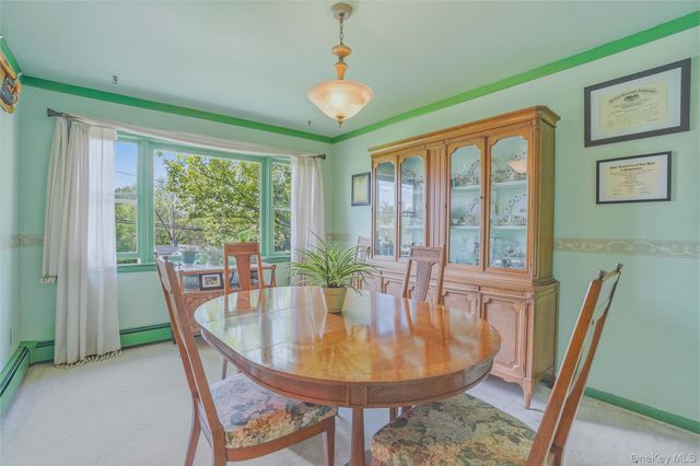 324 Walnut Avenue, New Windsor, NY 12553