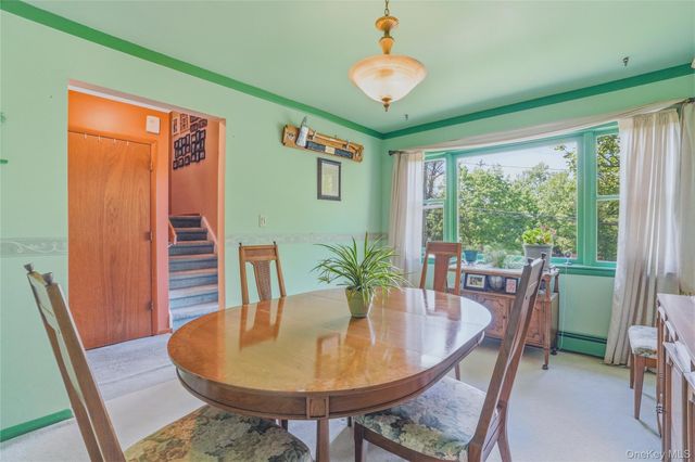 324 Walnut Avenue, New Windsor, NY 12553