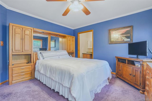 324 Walnut Avenue, New Windsor, NY 12553