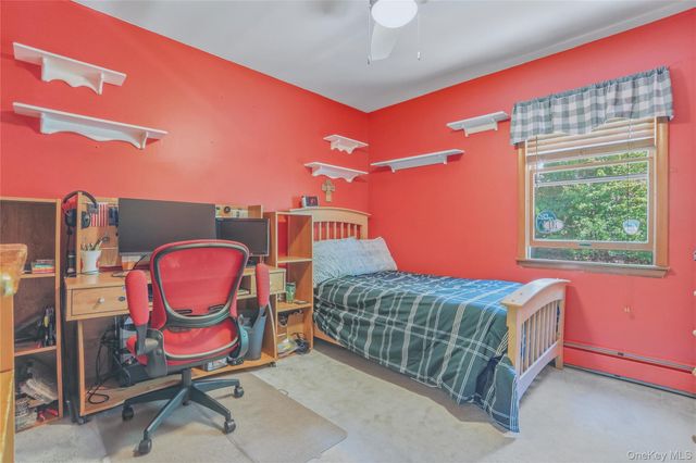 324 Walnut Avenue, New Windsor, NY 12553