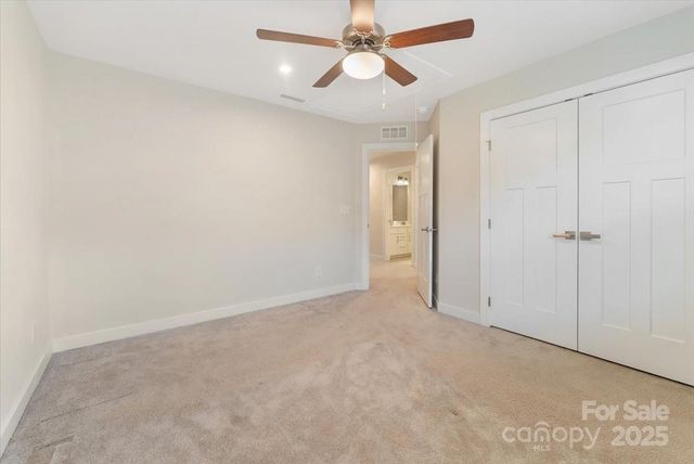 202 Tetcott Street, Mooresville, NC 28115