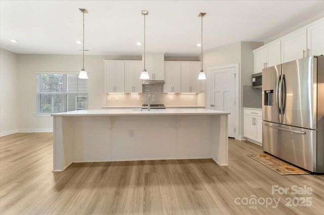 202 Tetcott Street, Mooresville, NC 28115