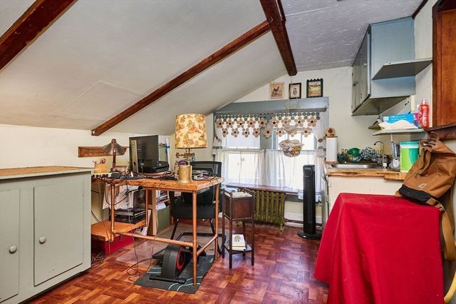 283 South St, Northampton, MA 01060