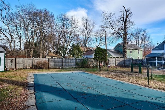 283 South St, Northampton, MA 01060