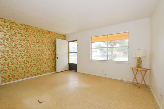814 Stonewall Drive, San Angelo, TX 76905