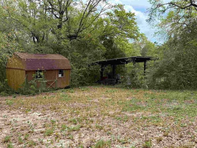 7686 N Hwy 87, Milton, FL 32570